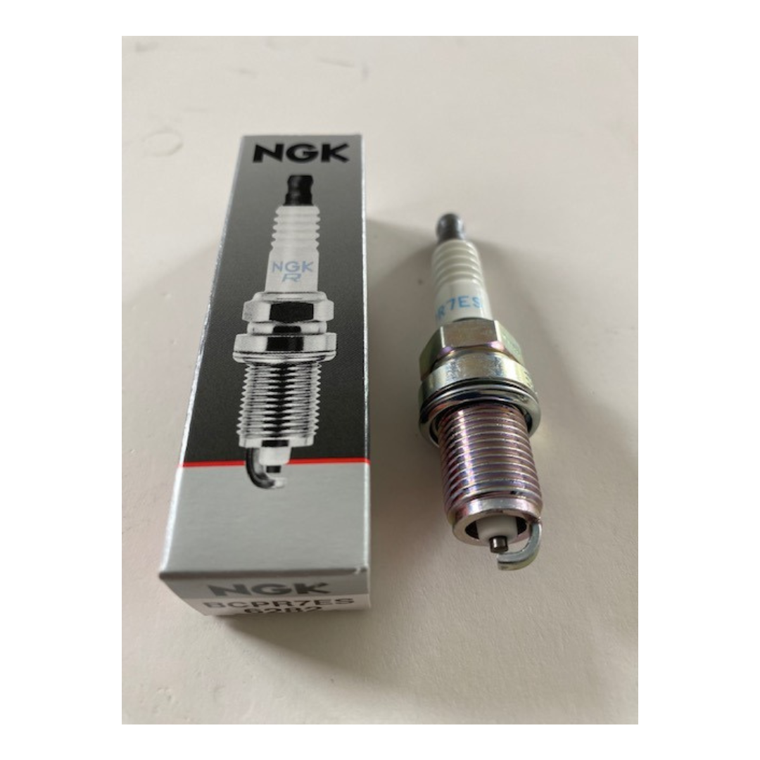 NGK BCPR7ES spark plug